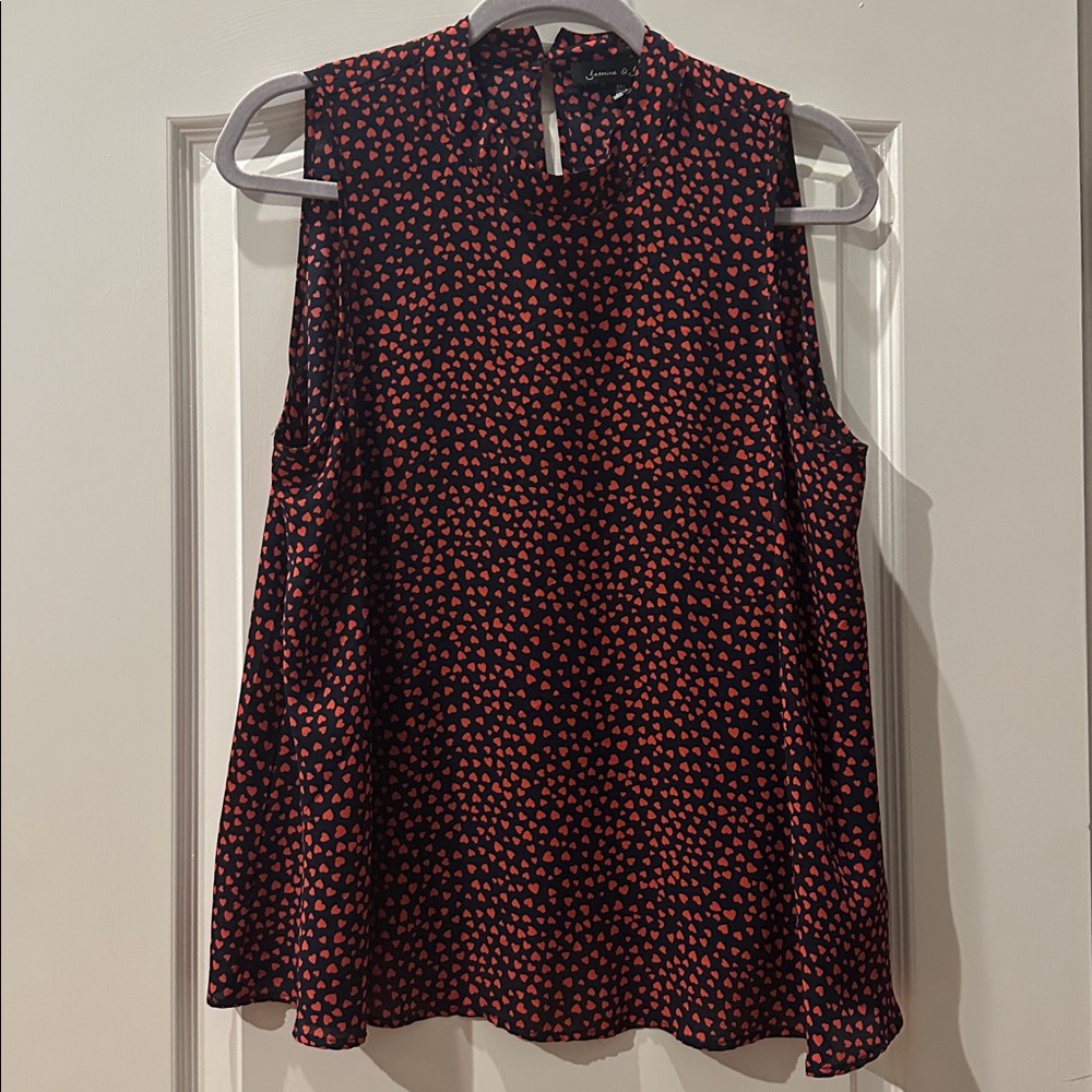 Sleeveless Navy and Red Heart Swing Top